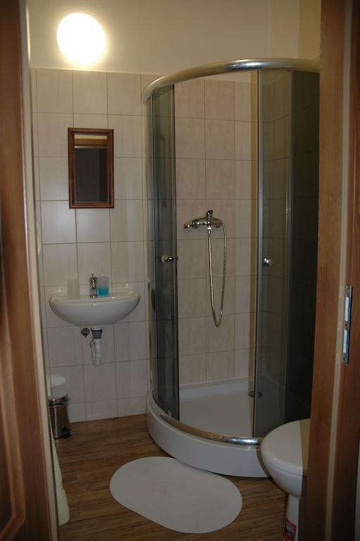 Hotel Mrazek Παρντούμπιτσε Δωμάτιο φωτογραφία